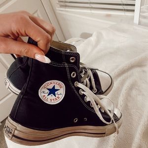 Black converse